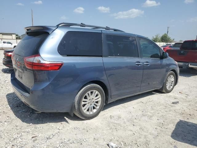 2015 Toyota Sienna XLE