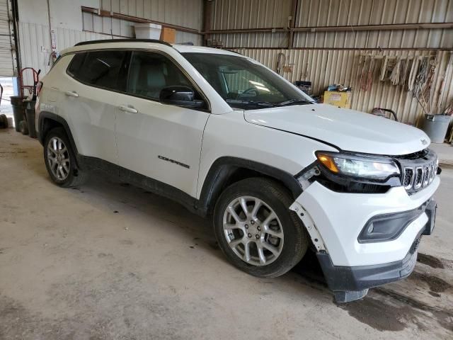 2023 Jeep Compass Latitude LUX