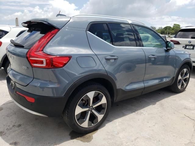 2023 Volvo XC40 Plus