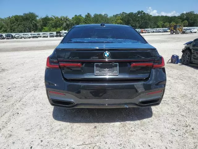 2021 BMW 750 XI