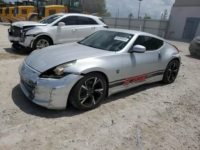 2019 Nissan 370Z Base