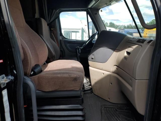 2016 Freightliner Cascadia 125