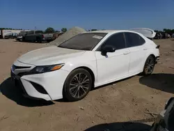 Carros salvage sin ofertas aún a la venta en subasta: 2018 Toyota Camry L