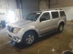 2005 Nissan Pathfinder LE