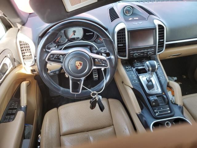 2016 Porsche Cayenne S