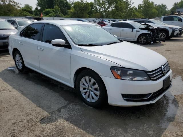 2013 Volkswagen Passat S