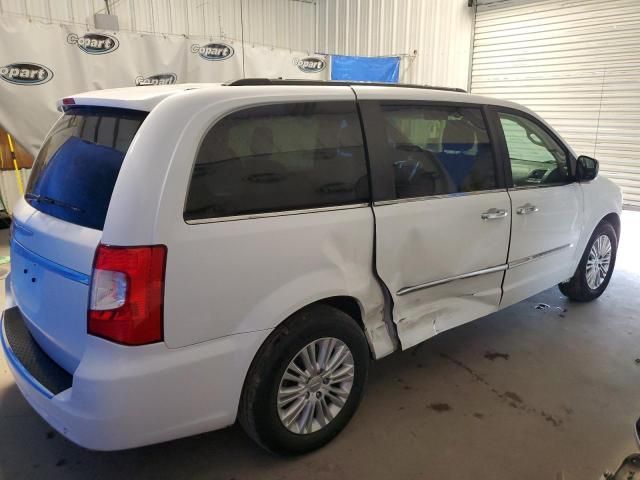 2015 Chrysler Town & Country Touring L