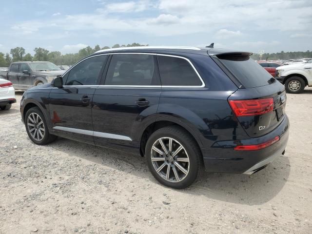 2017 Audi Q7 Premium Plus