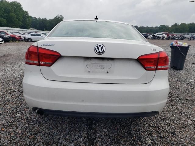 2015 Volkswagen Passat S