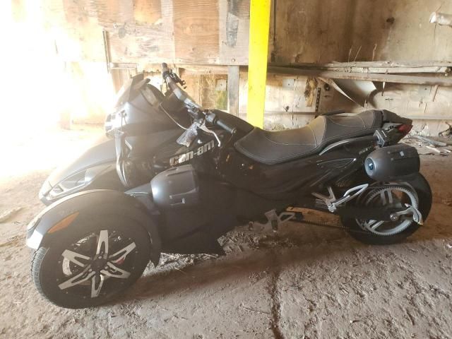 2009 Can-Am Spyder Roadster RS