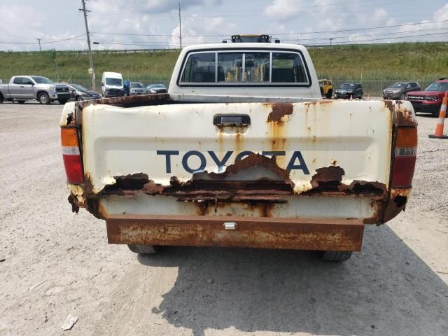 1992 Toyota Pickup 1/2 TON Short Wheelbase DLX