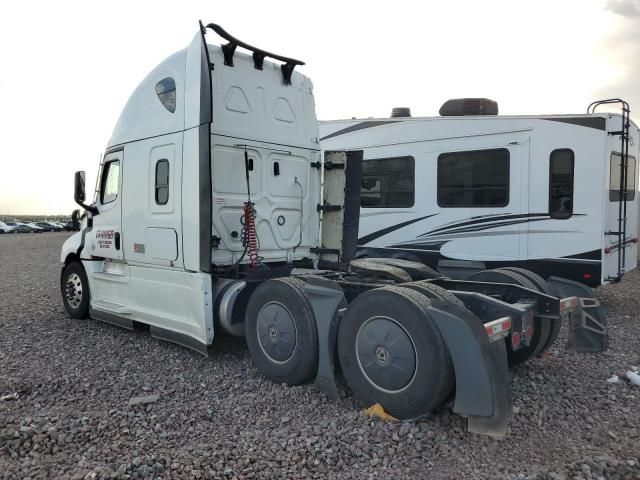 2023 Freightliner Cascadia 126