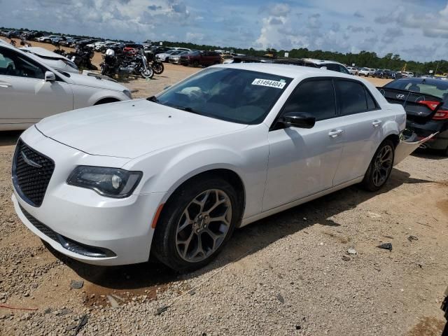 2018 Chrysler 300 Touring