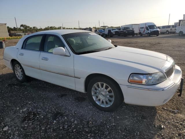 2007 Lincoln Town Car Signature