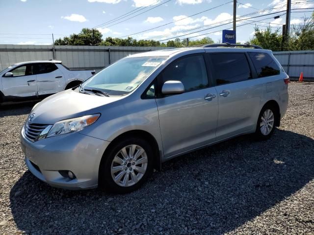 2015 Toyota Sienna XLE