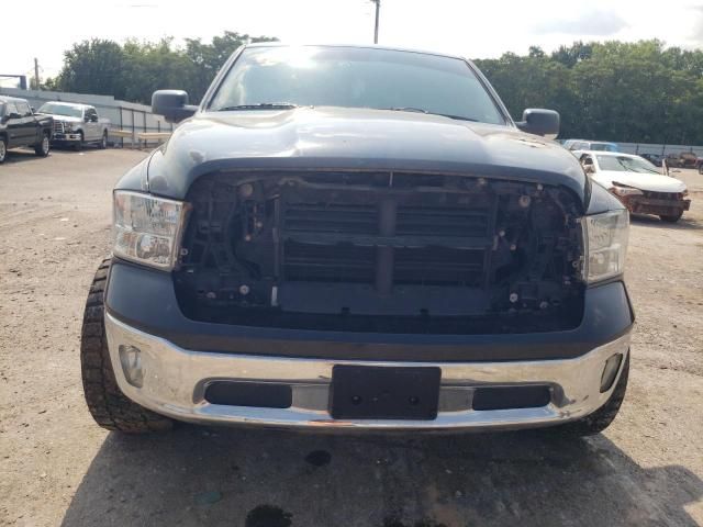 2015 Dodge RAM 1500 SLT