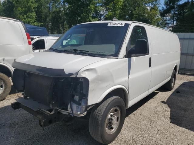 2020 Chevrolet Express G2500