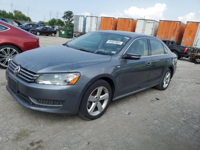 2014 Volkswagen Passat S