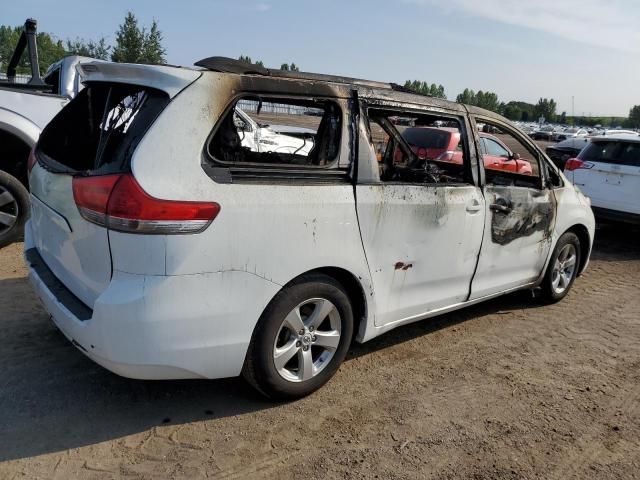 2011 Toyota Sienna LE