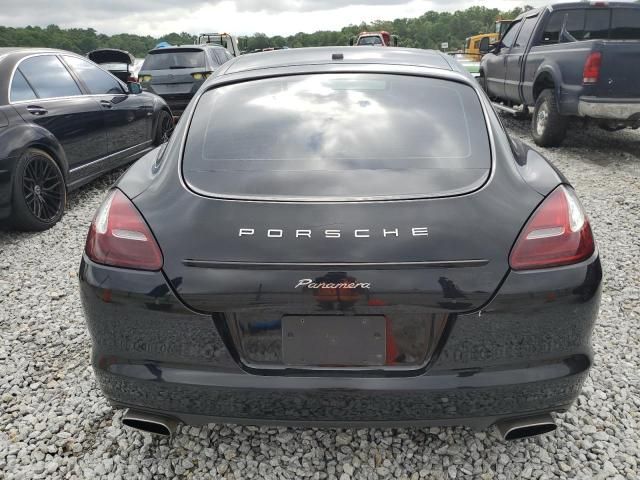 2012 Porsche Panamera 2