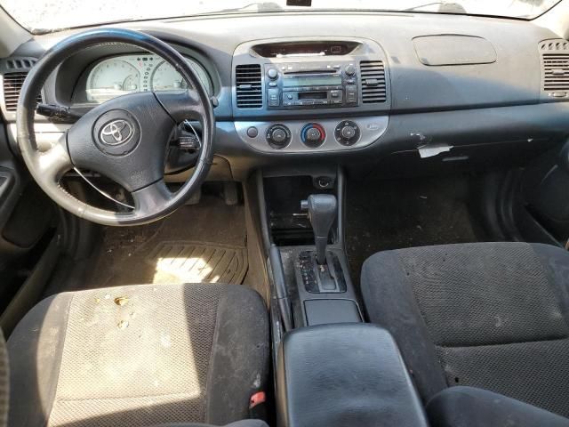 2004 Toyota Camry SE