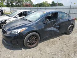 KIA Vehiculos salvage en venta: 2017 KIA Forte LX