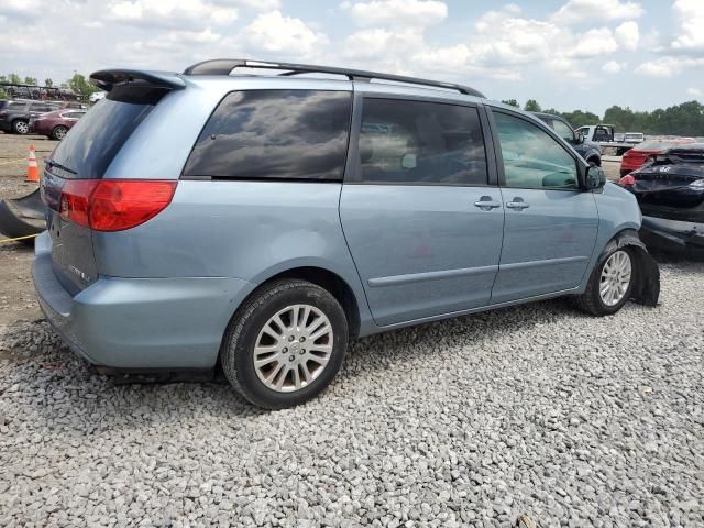 2010 Toyota Sienna CE