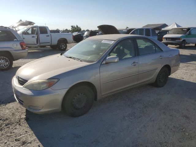 2004 Toyota Camry LE