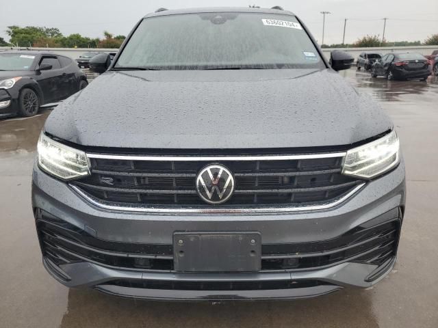 2023 Volkswagen Tiguan SE R-LINE Black