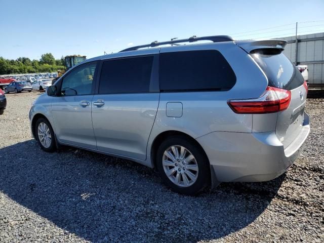 2015 Toyota Sienna XLE