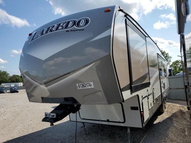 2016 Laredo Camper