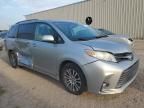 2019 Toyota Sienna XLE