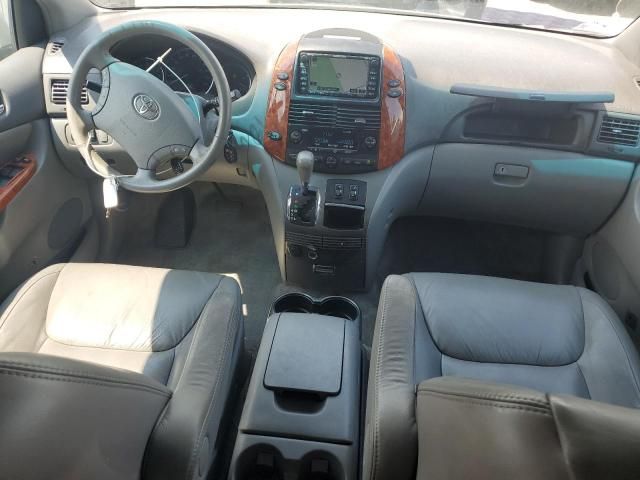 2009 Toyota Sienna XLE