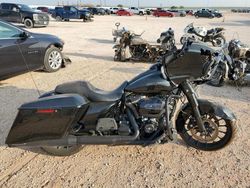 Salvage motorcycles for sale at Andrews, TX auction: 2018 Harley-Davidson Fltrxs Road Glide Special