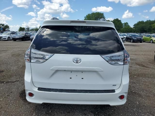 2014 Toyota Sienna Sport