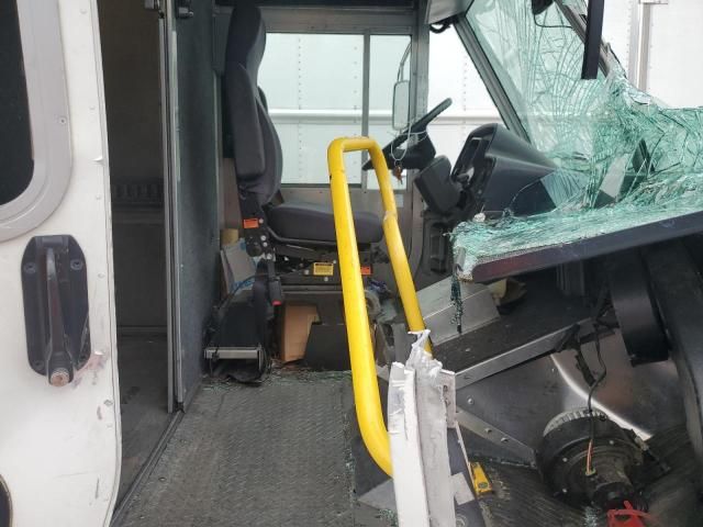 2017 Freightliner Chassis M Line WALK-IN Van