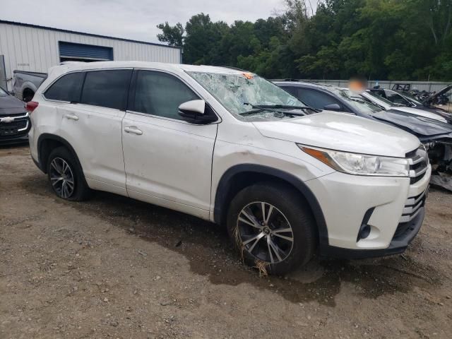 2017 Toyota Highlander LE