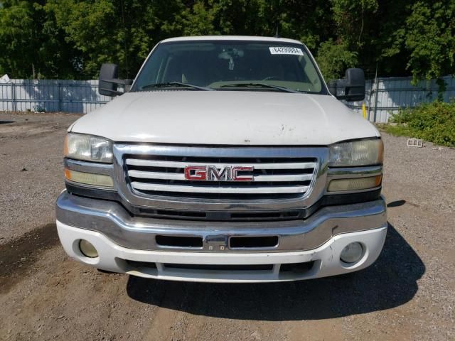 2005 GMC New Sierra C3500