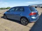 2016 Volkswagen Golf S/SE