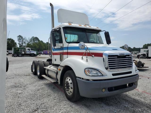 2006 Freightliner Conventional Columbia