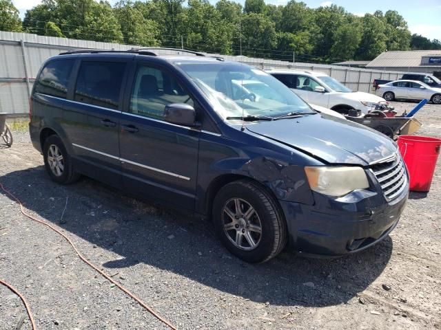 2009 Chrysler Town & Country Touring