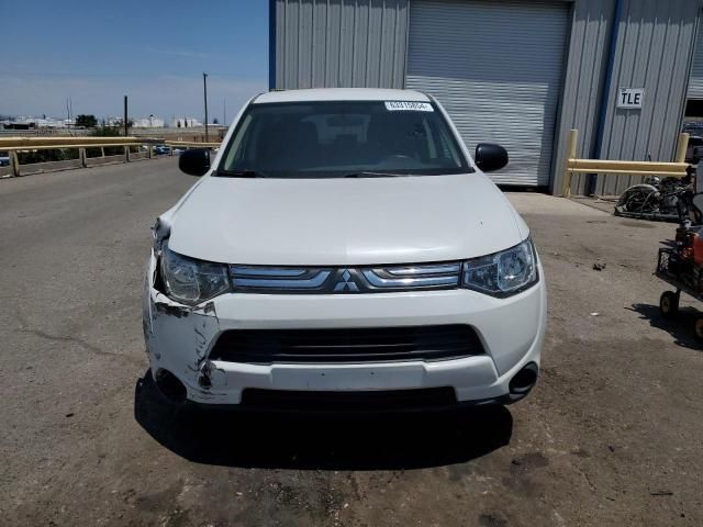 2014 Mitsubishi Outlander ES