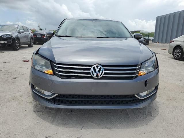 2015 Volkswagen Passat S