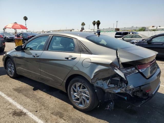 2024 Hyundai Elantra Blue