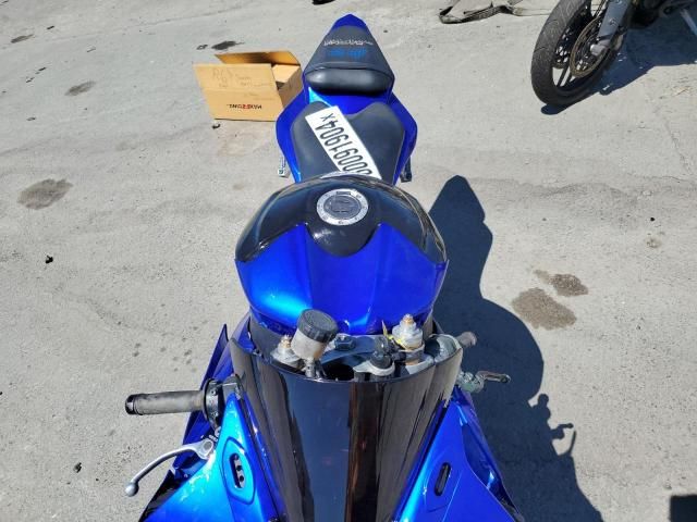 2005 Yamaha YZFR6 L