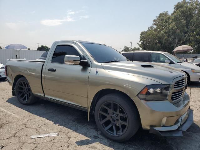 2013 Dodge RAM 1500 Sport