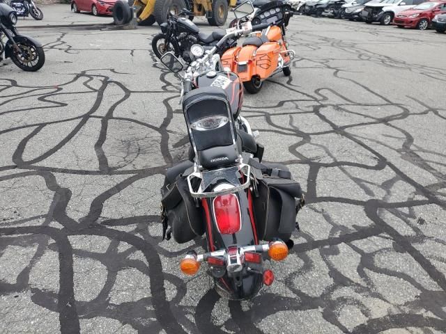 2005 Honda VT1100 C2