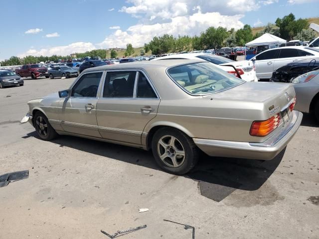 1990 Mercedes-Benz 560 SEL