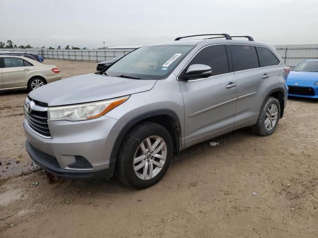 2016 Toyota Highlander LE