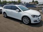 2017 Volkswagen Golf Sportwagen S